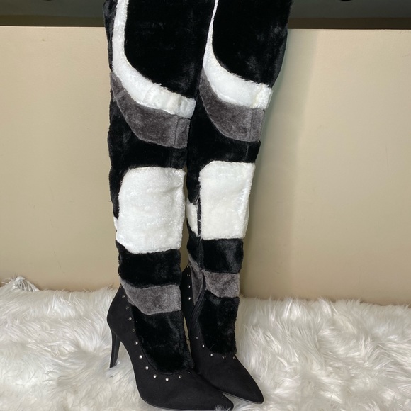 Unique Fur Winter Over the Knee Boots - Picture 2 of 16